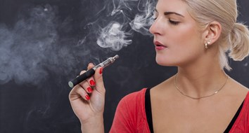 Wise Up, FDA: Vaping is Much Healthier