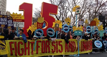 NYC Fast-Food Workers Stunned Some Are Being Fired after $15 Minimum Wage Hike
