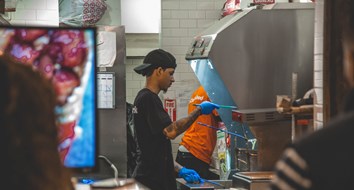 3 Groups of People Disproportionately Harmed by Minimum Wage Laws 