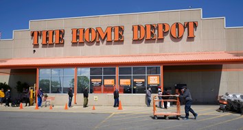 The Home Depot Employee Clash With Management Over BLM Logo Offers a Lesson on Rights and Contracts